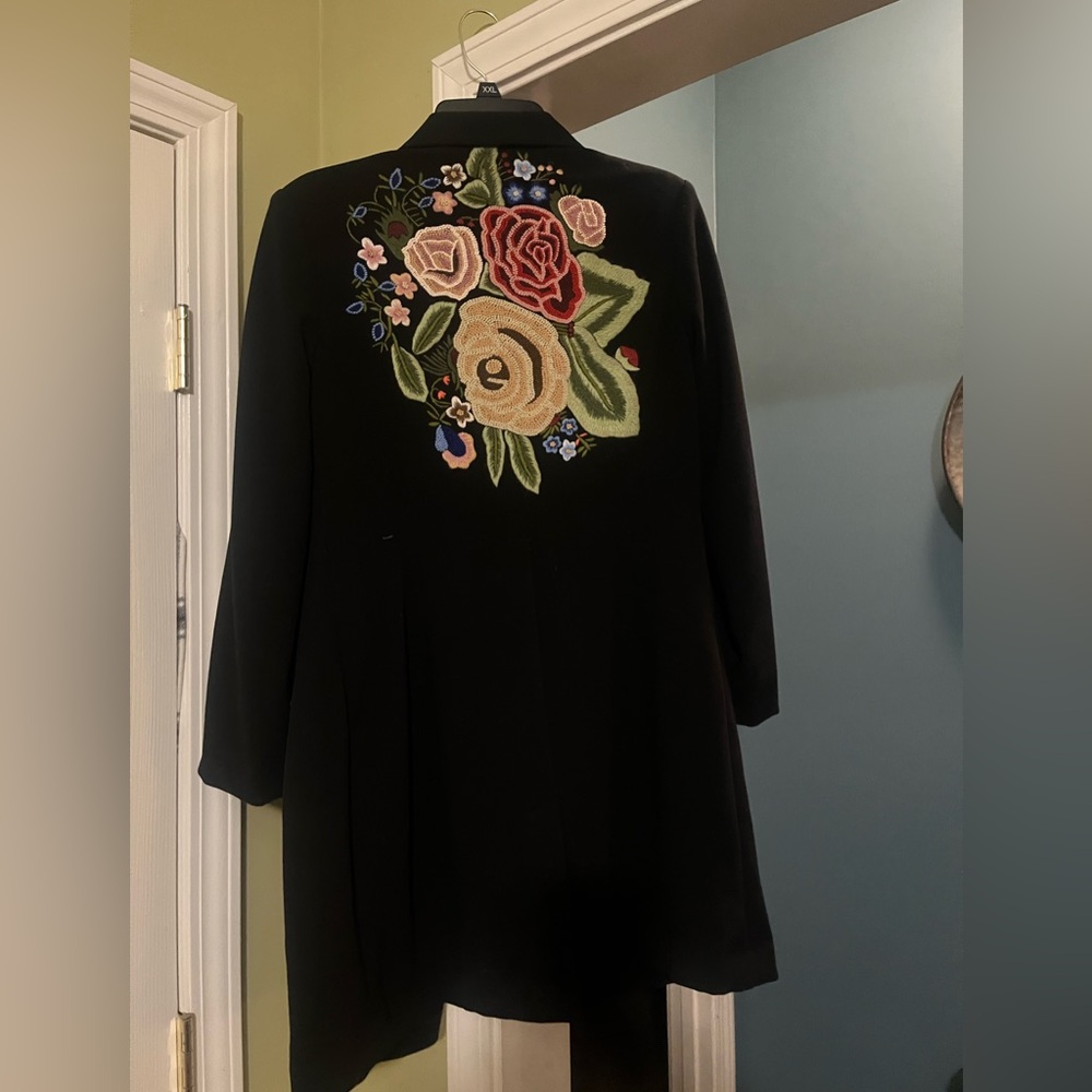 CAbi Black Velvet Trench Coat with Leopard Lining - Picture 3 of 4